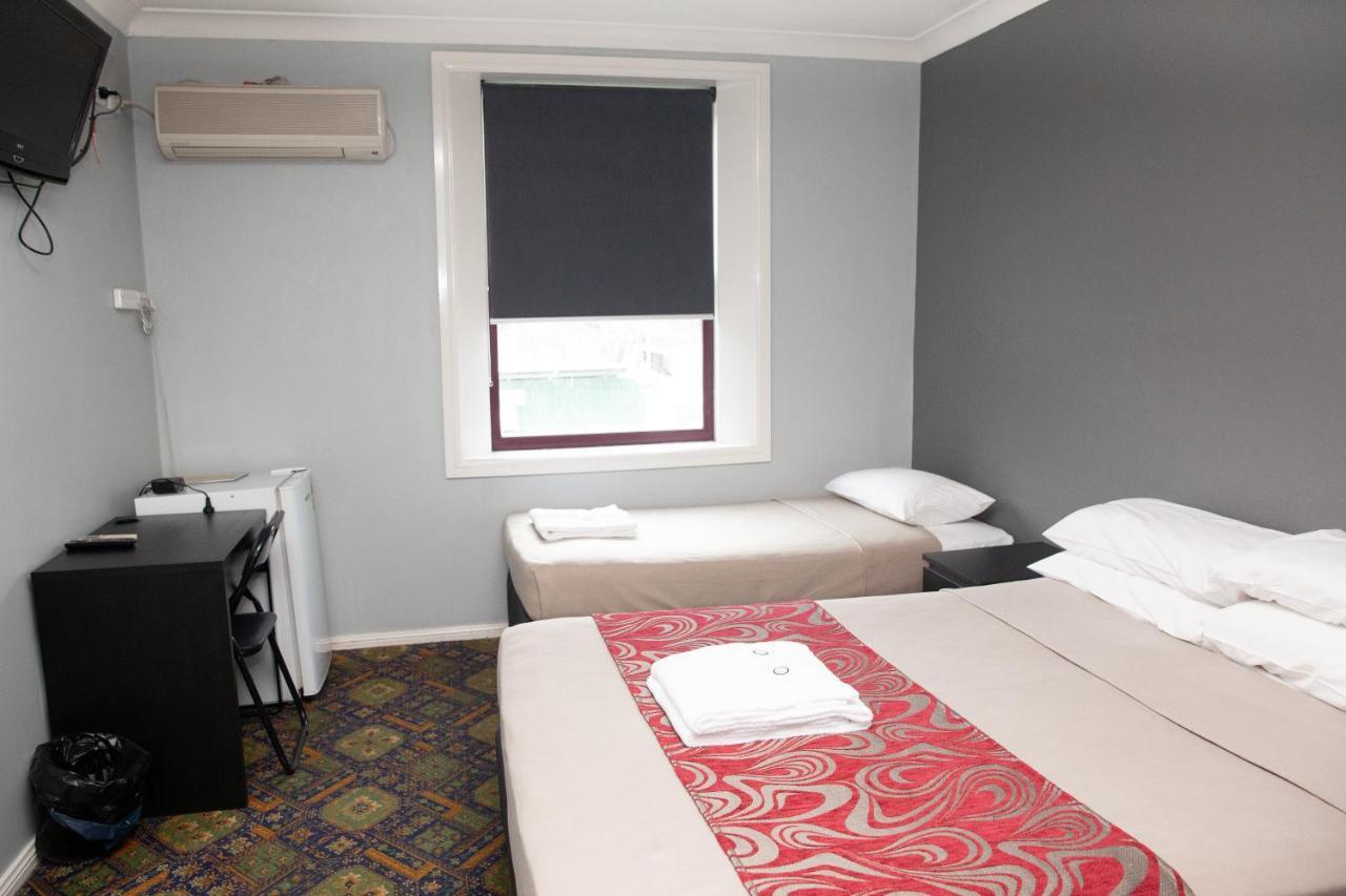 Royal Hotel ซิงเกิลตัน ภายนอก รูปภาพ